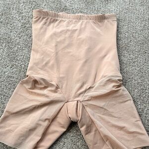 Honeylove super power Shapewear shorts